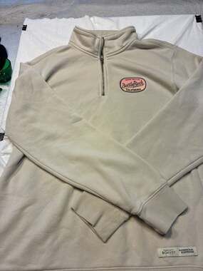 BottleRock Napa Valley Golden Goods Quarter Zip Sweatshirt Size S